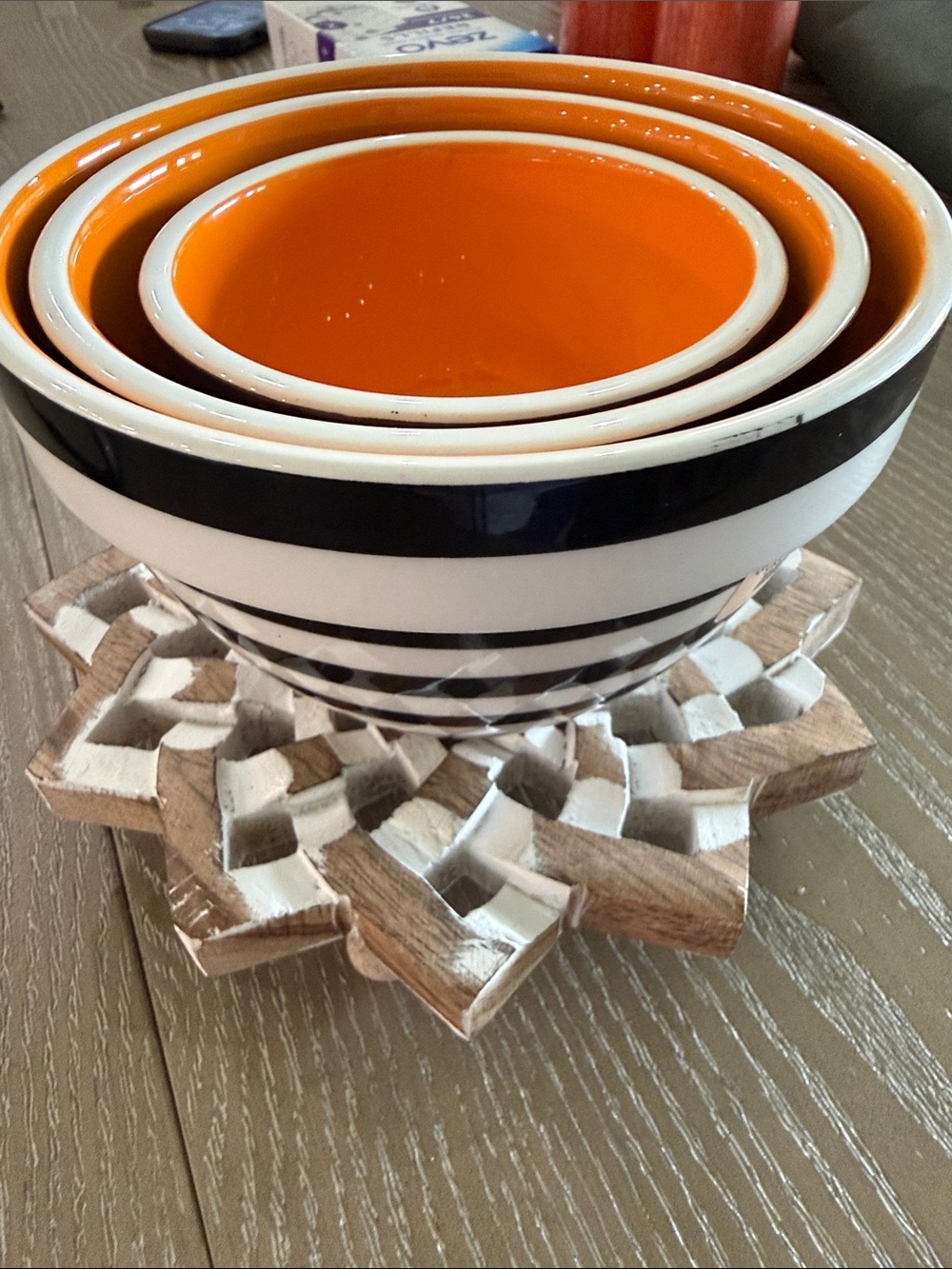 Orange/Black Striped Sm Mixing serving bowls Set of 3 Ceramic Nesting Bowls NWT